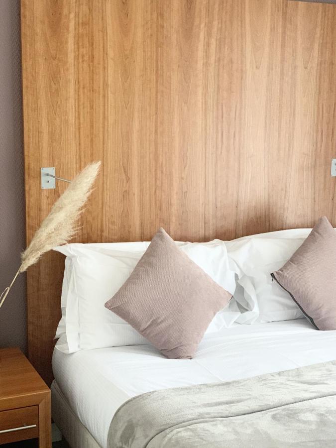 Hotel Au Bon Coin Du Lac Mimizan-Plage Exteriör bild
